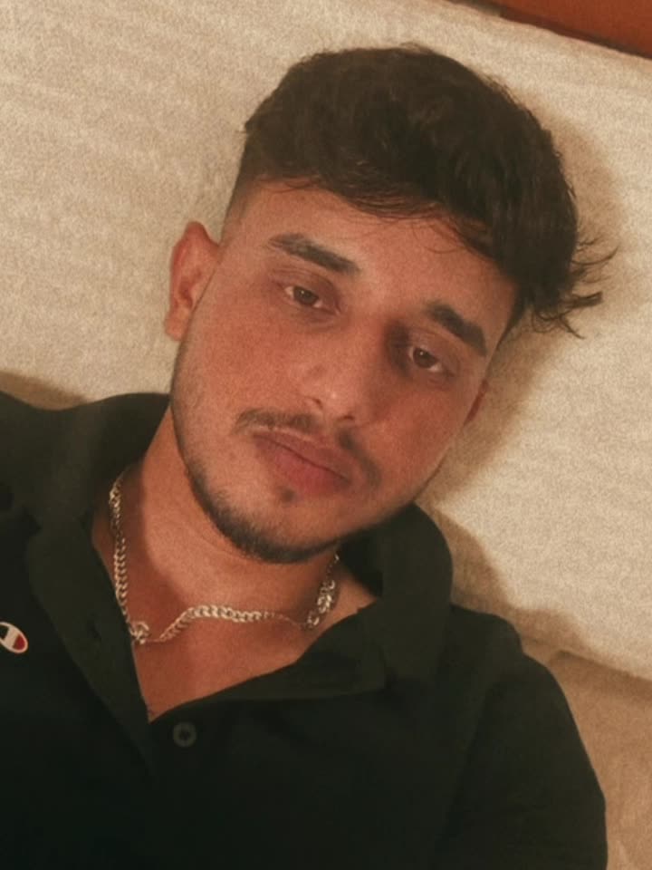@HaMzii Raja 🇵🇰