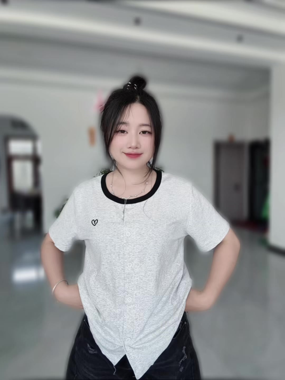 @P"🦋"Z(^。^)