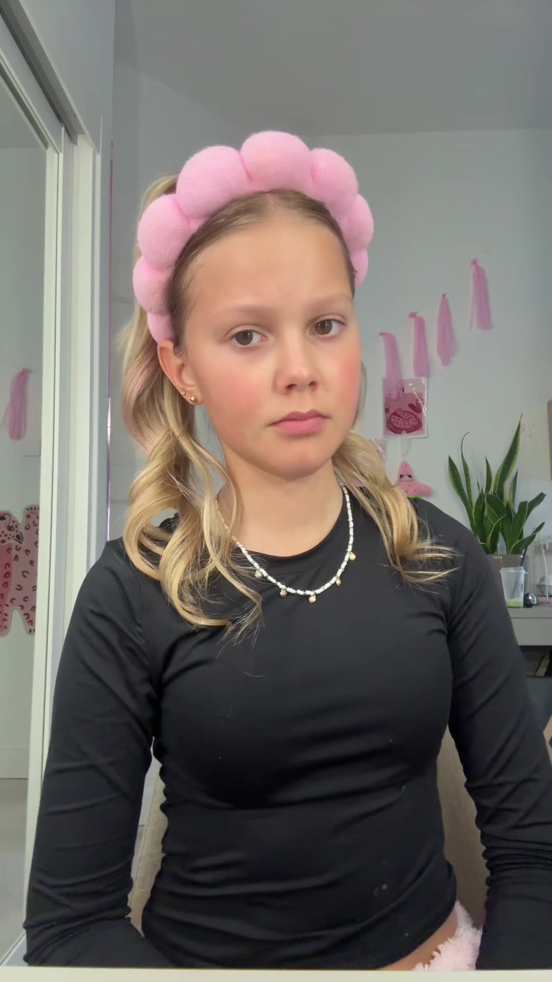 @abuziarovva_v