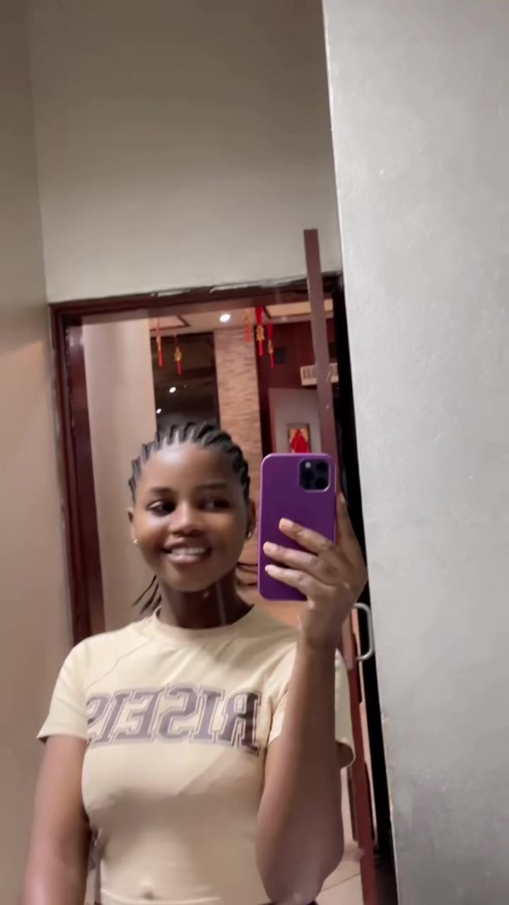 @Hawa🦋🇹🇿