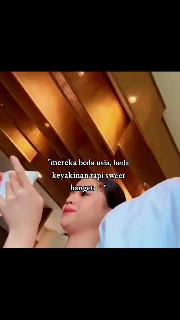 @lambecurhat