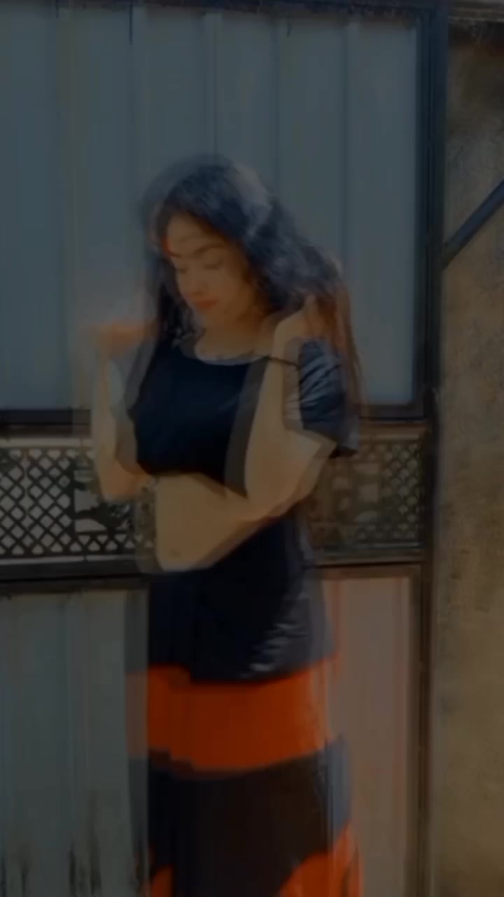 @Hiru_S_Bbh