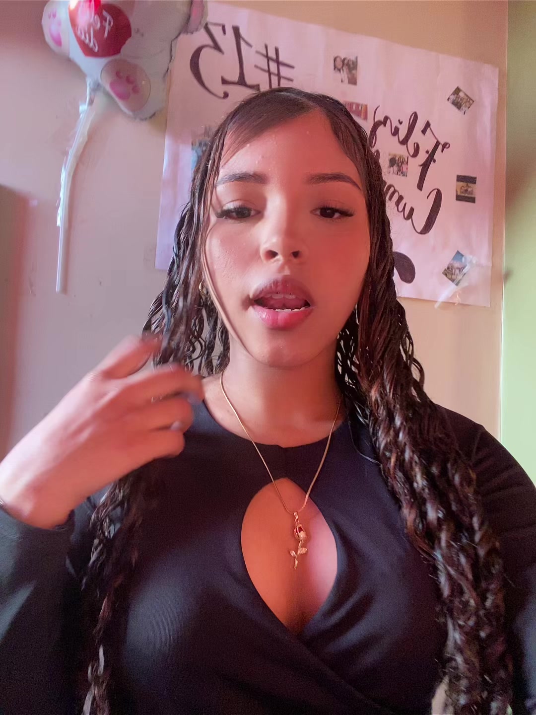 @Camila