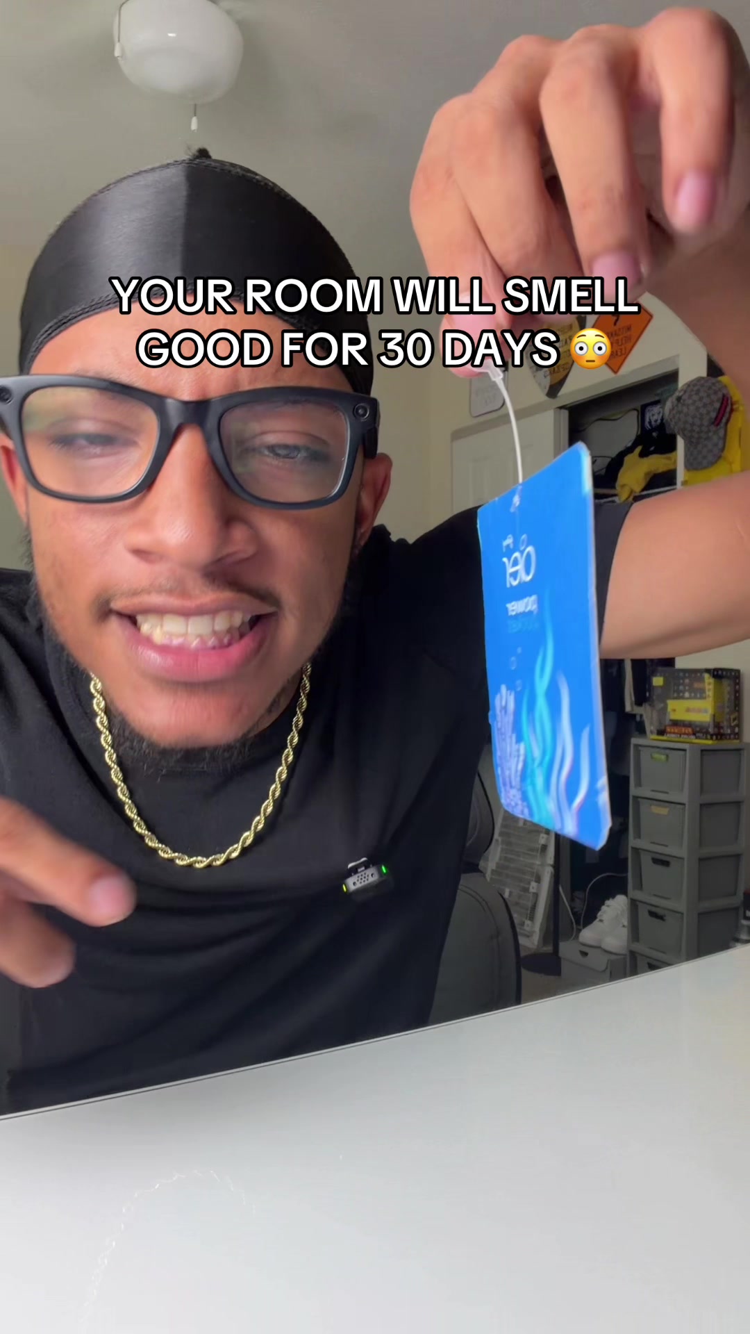 @jaylinfinds