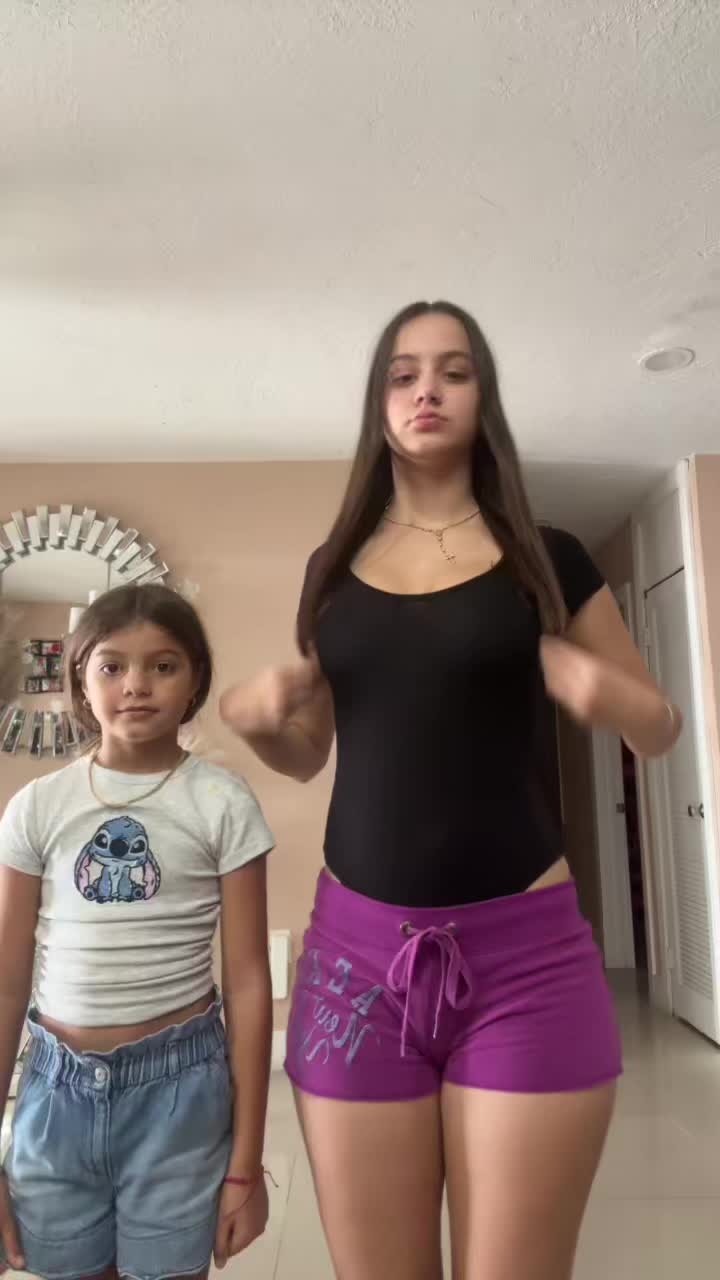 @Ani 🦋✨