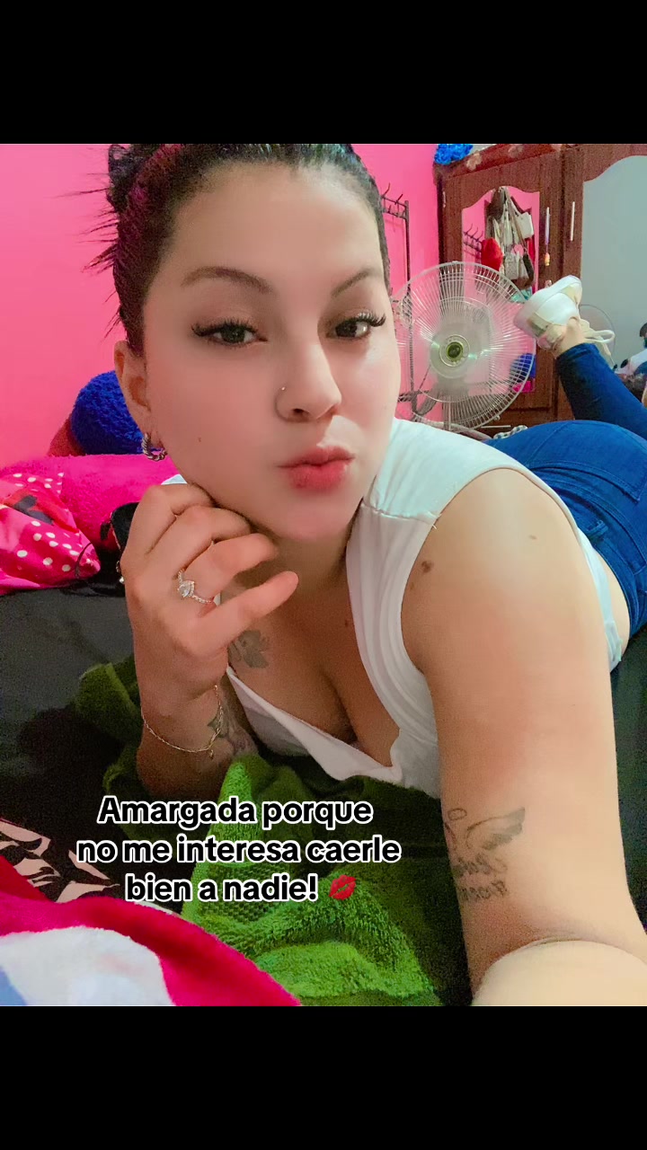 @👅KENIA