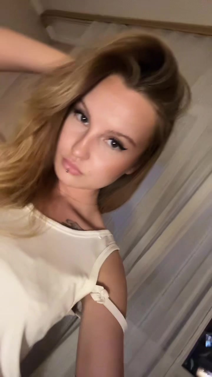 @аришкамилка🤍
