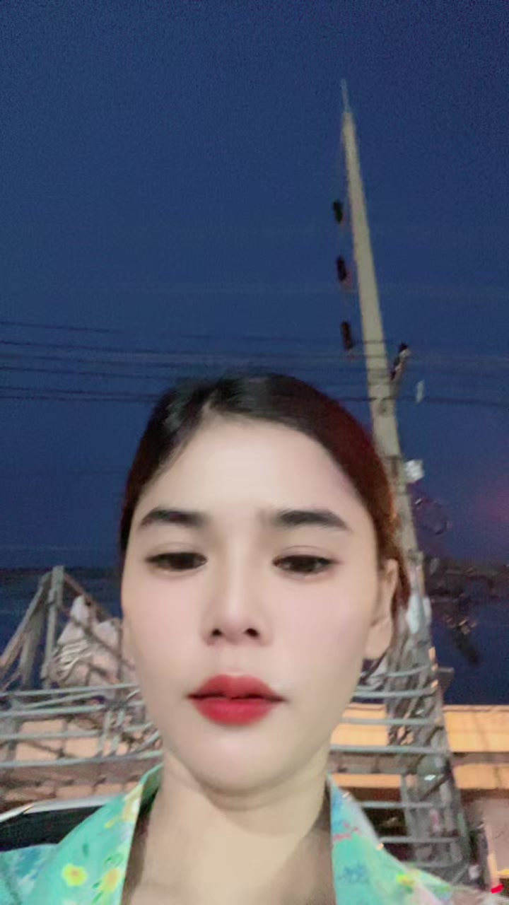 @ฟ้า ธนนันท์🍒