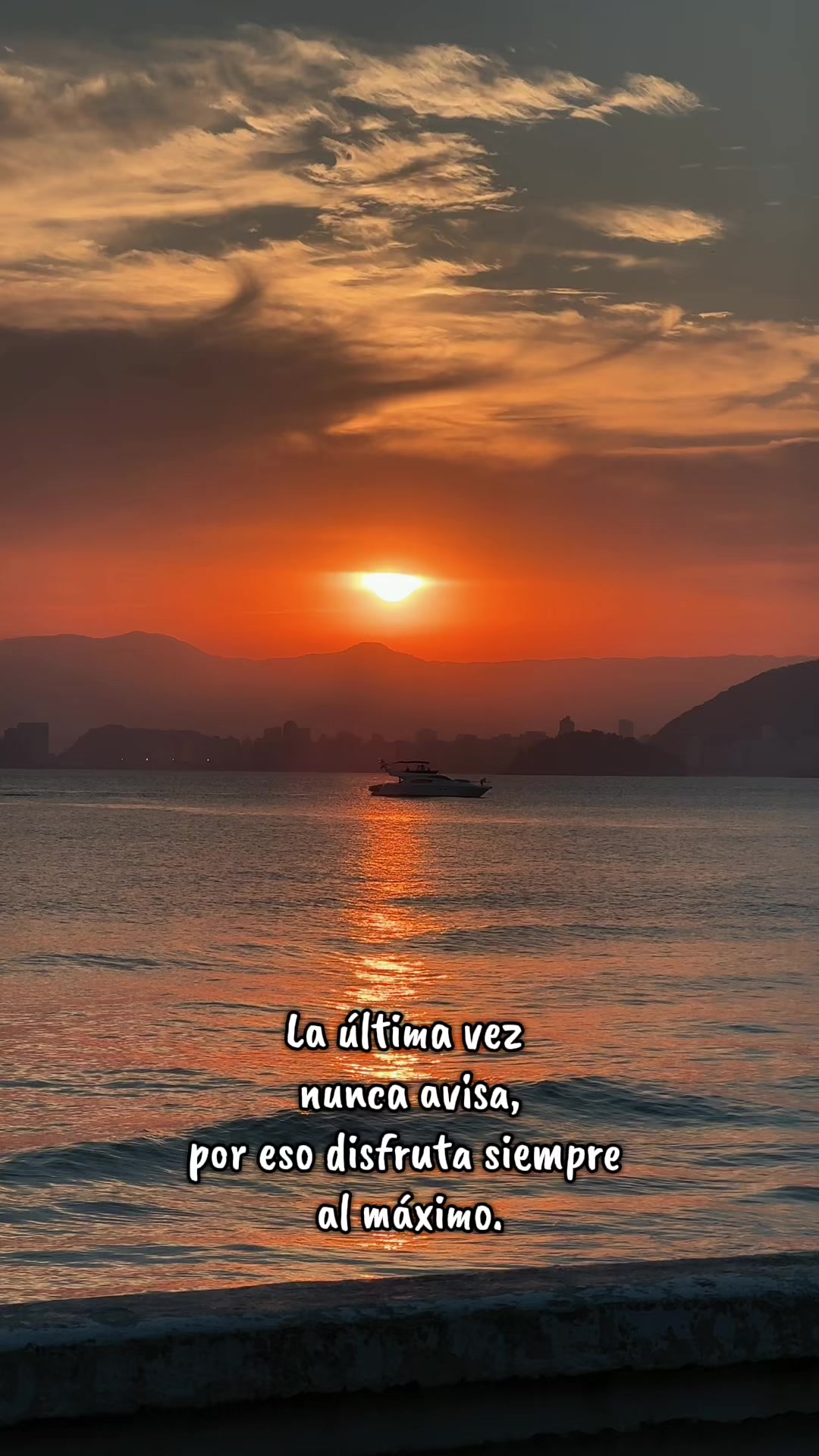 @locosdeandar