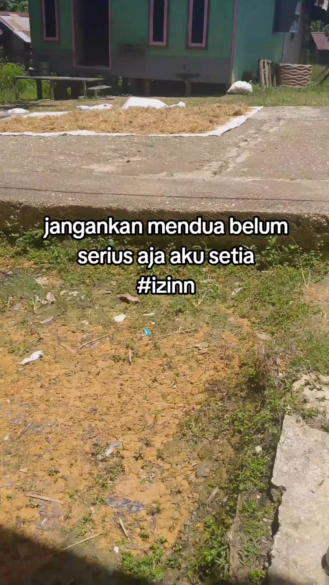 @Den✨