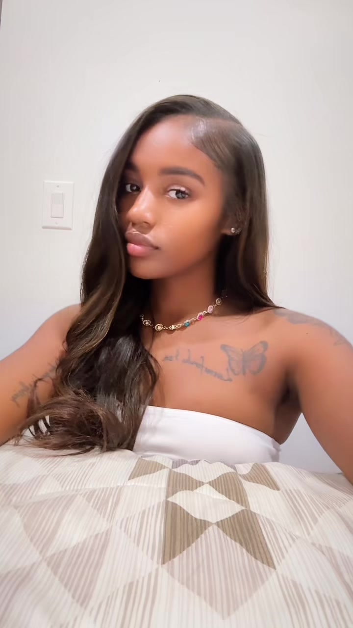 @Adore.Iyon🦋