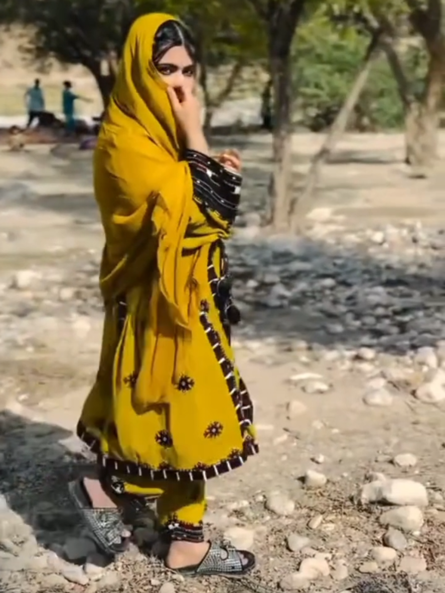 @🕸️F ki zindagi 🍂
