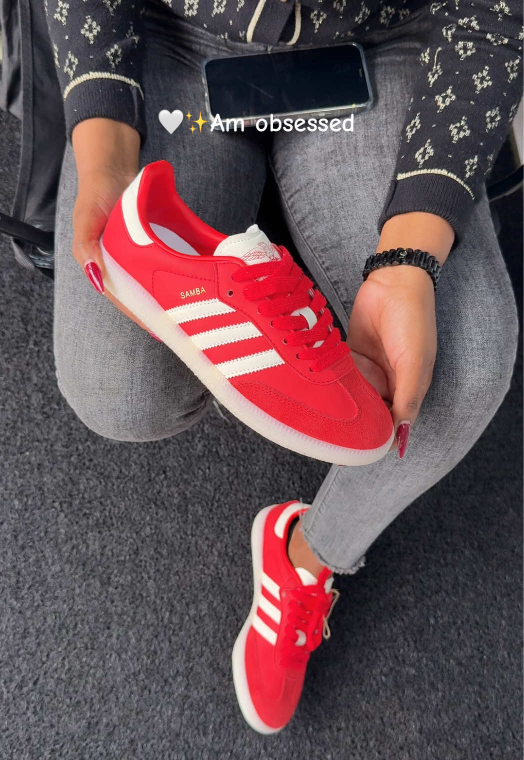 @NAIROBI SNEAKERS™️