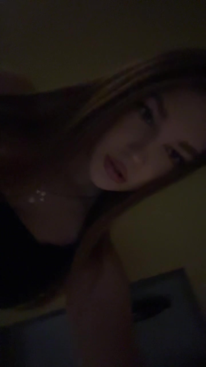 @𝑙𝑖𝑧𝑎