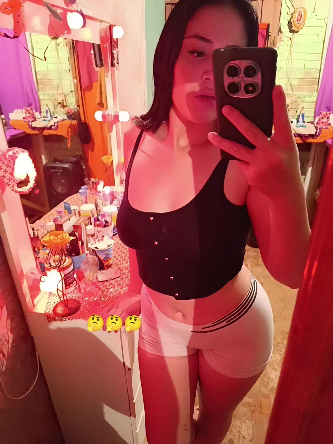 @Yani🔥🫢