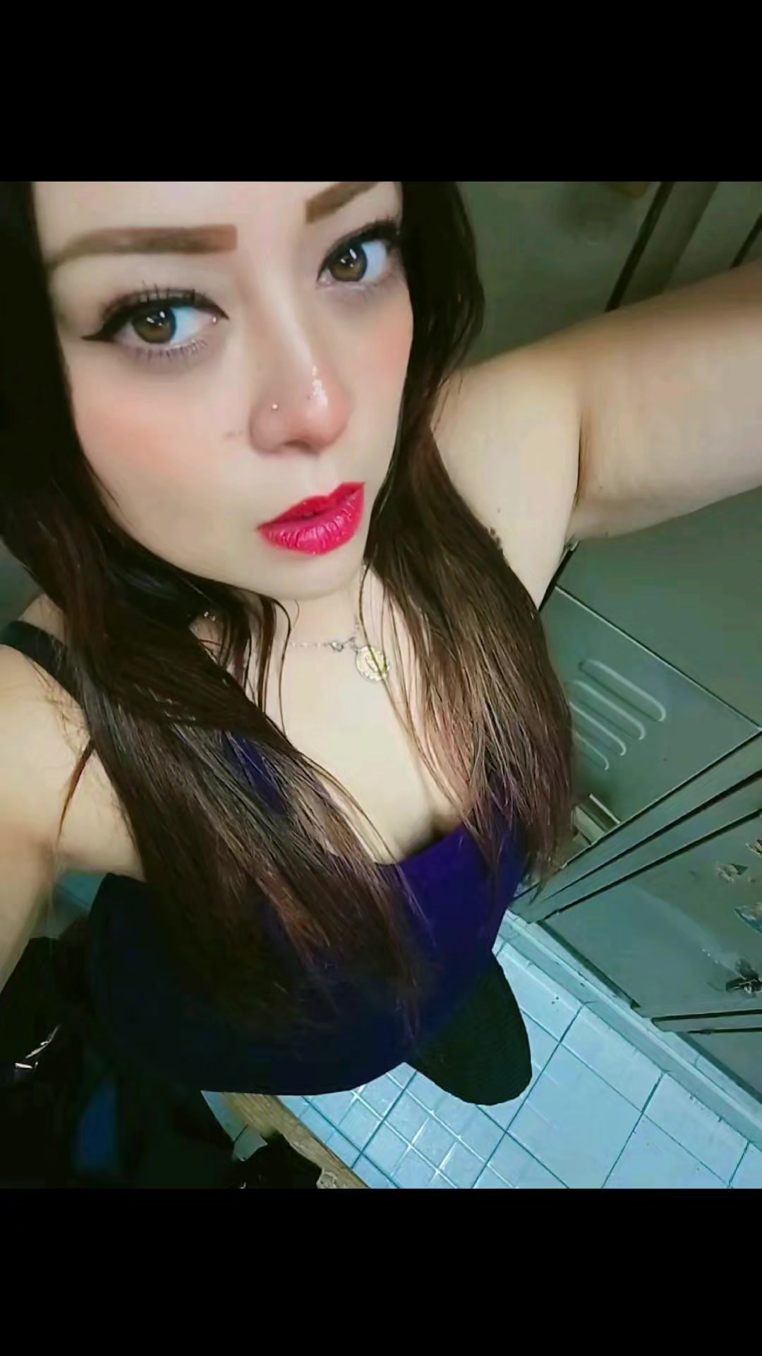 @ojitos😘 &bull;Te sigue