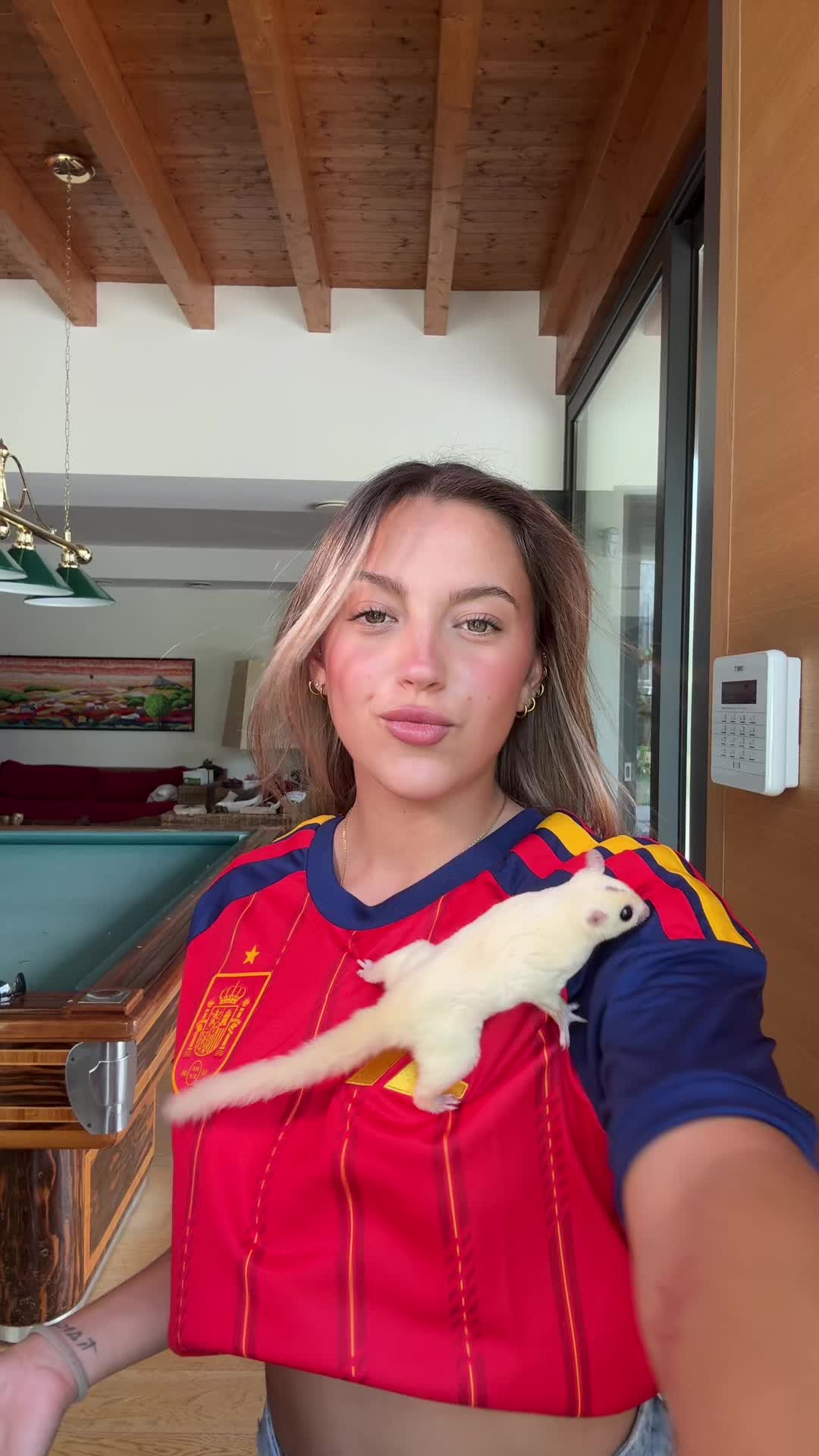 @India Caracausi