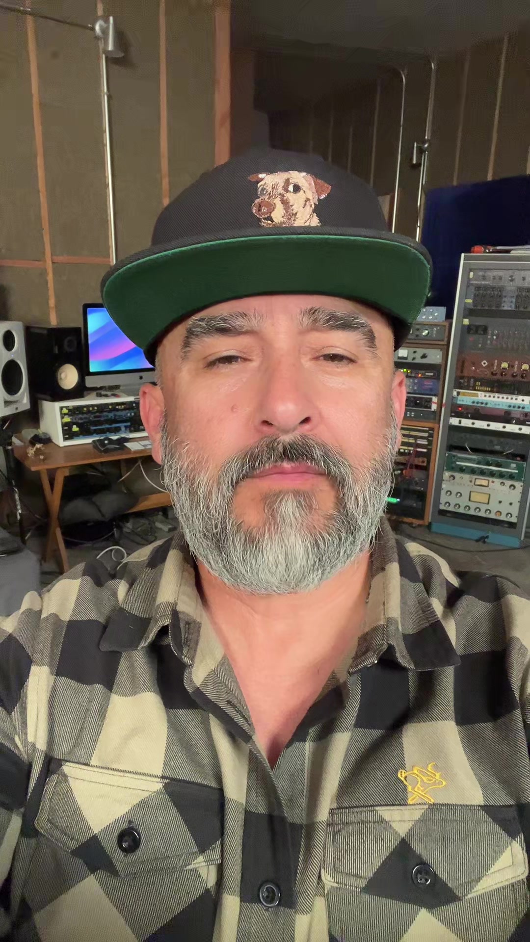 @Ozomatli
