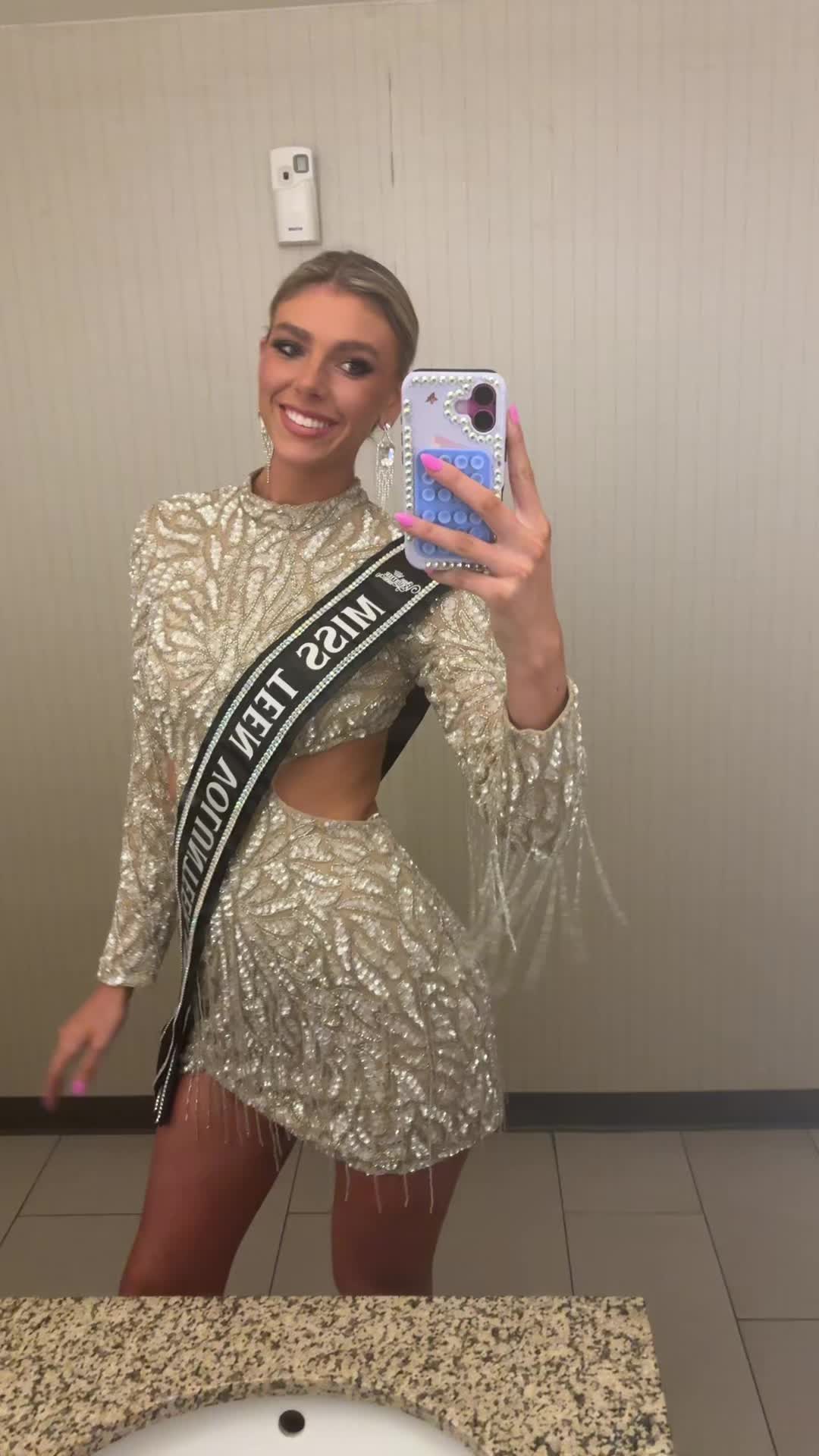 @julbfallon
