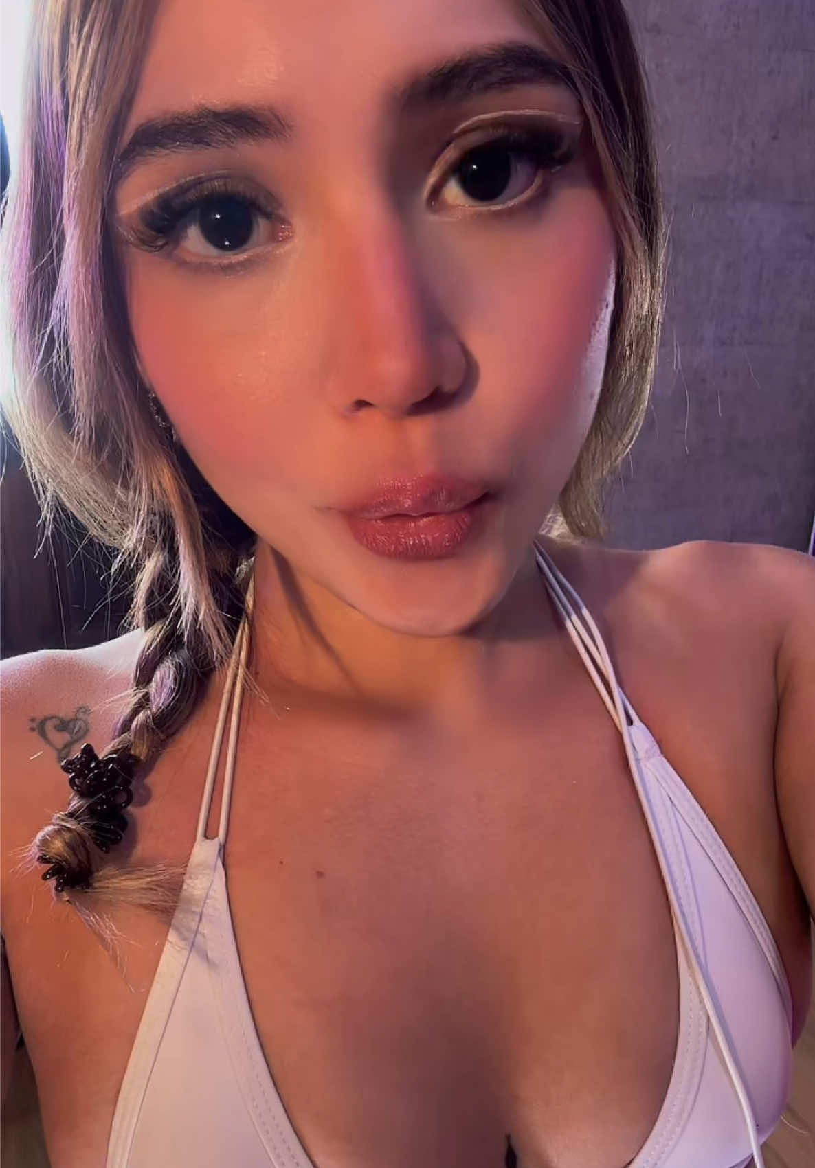 @Daniela Gomez 🌩🍑🌩