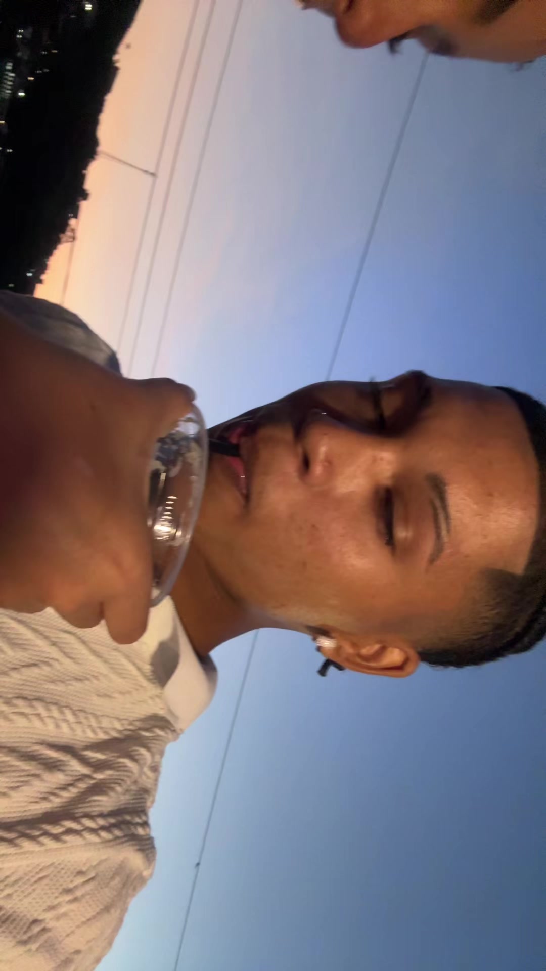 @DREH🌐