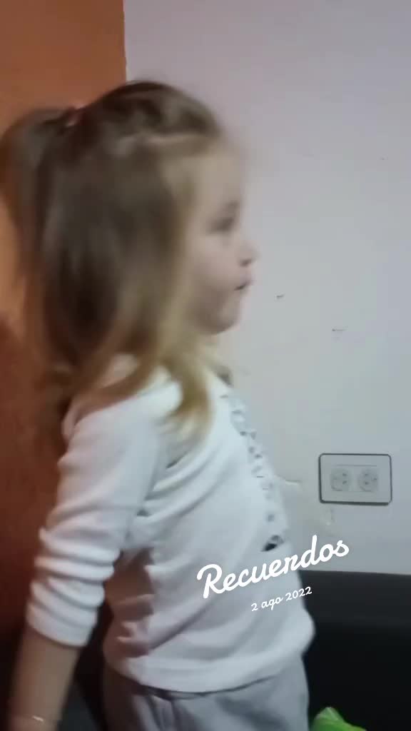 @Estefanía Martina🦋