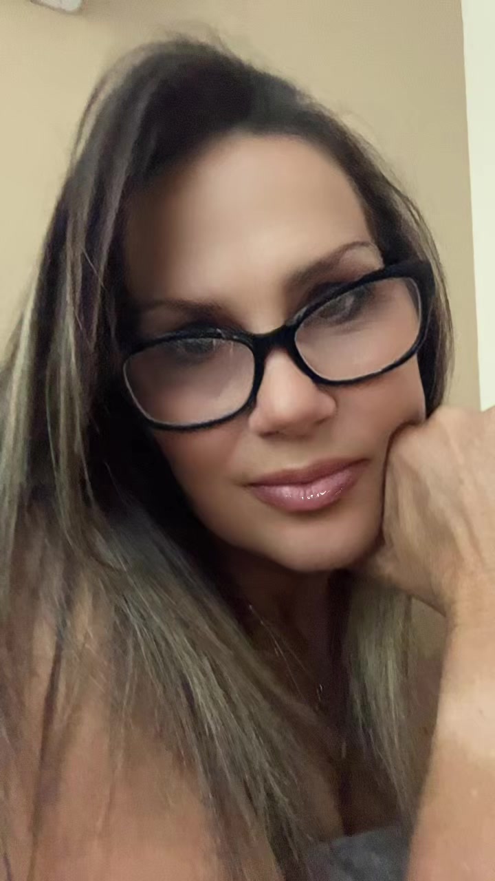 @❯❯❯❯❯