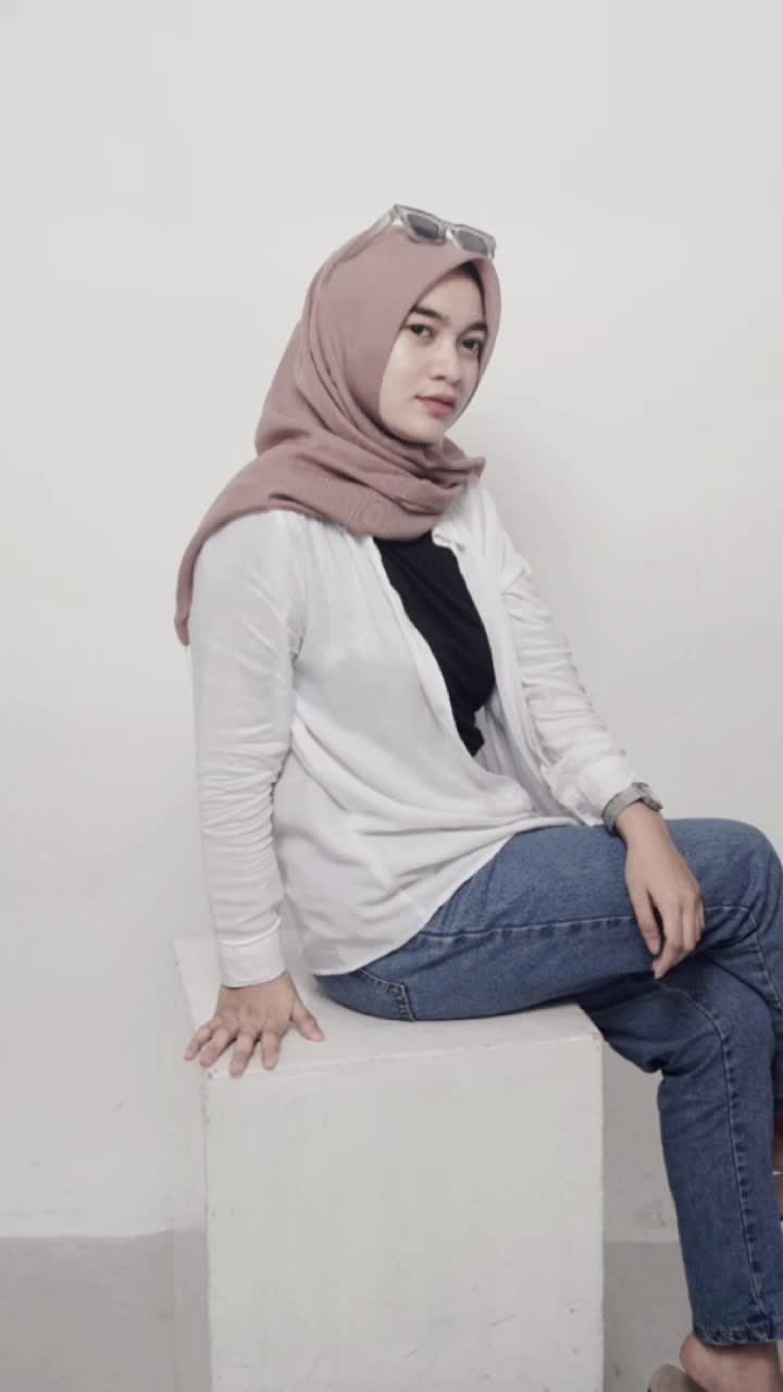 @Anggii