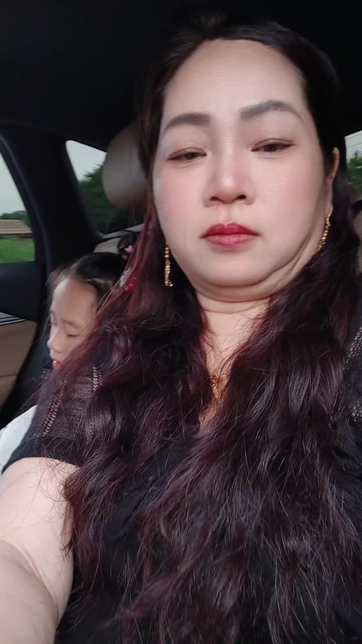 @Mai Thị Hà