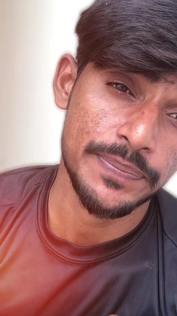 @💫Ñømî Bhâį🦅