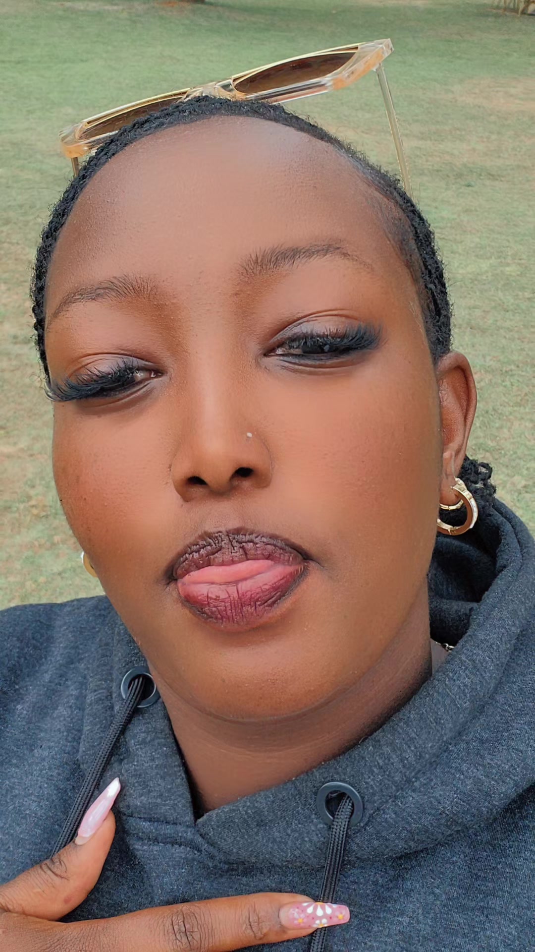 @Claudia tenai🇰🇪