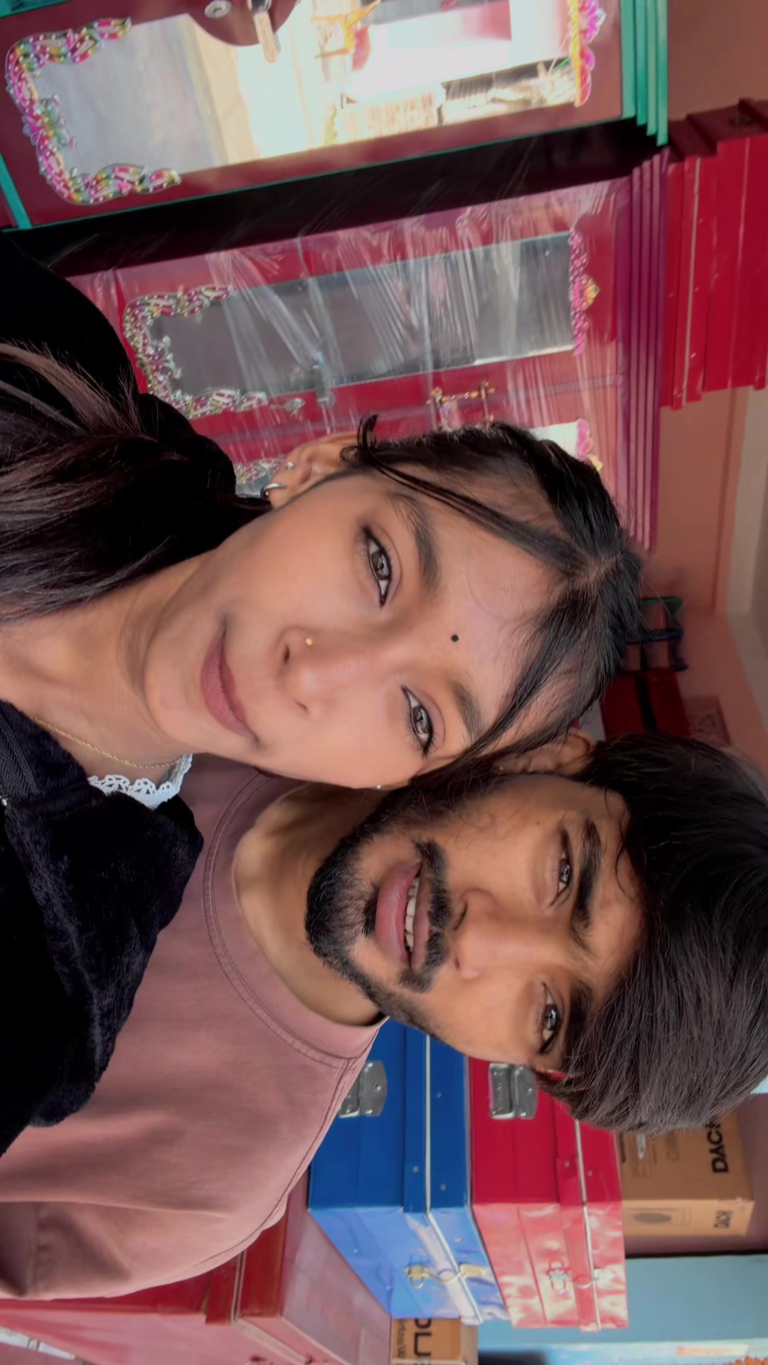 @KARAN 💗