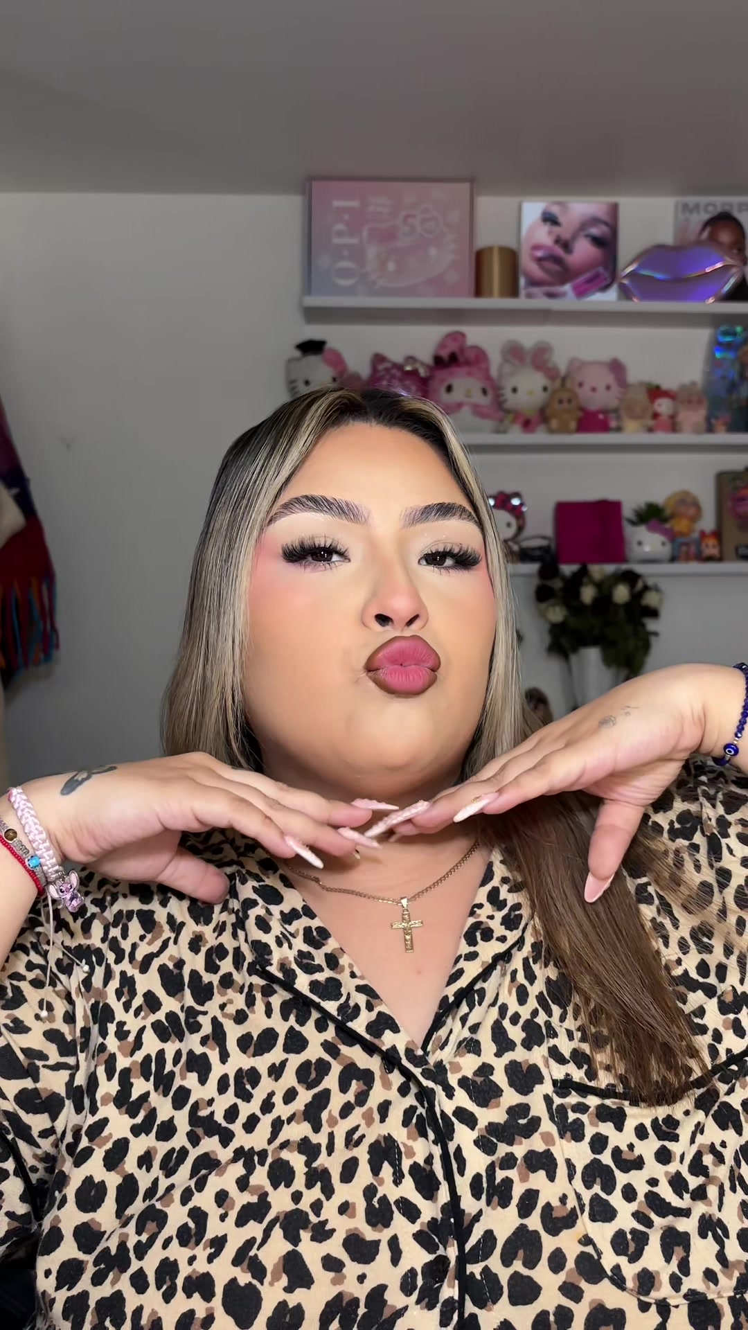@melanie angeles ౨ৎ