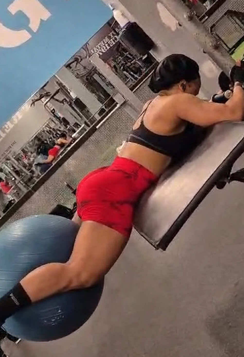 @Iamcassfit
