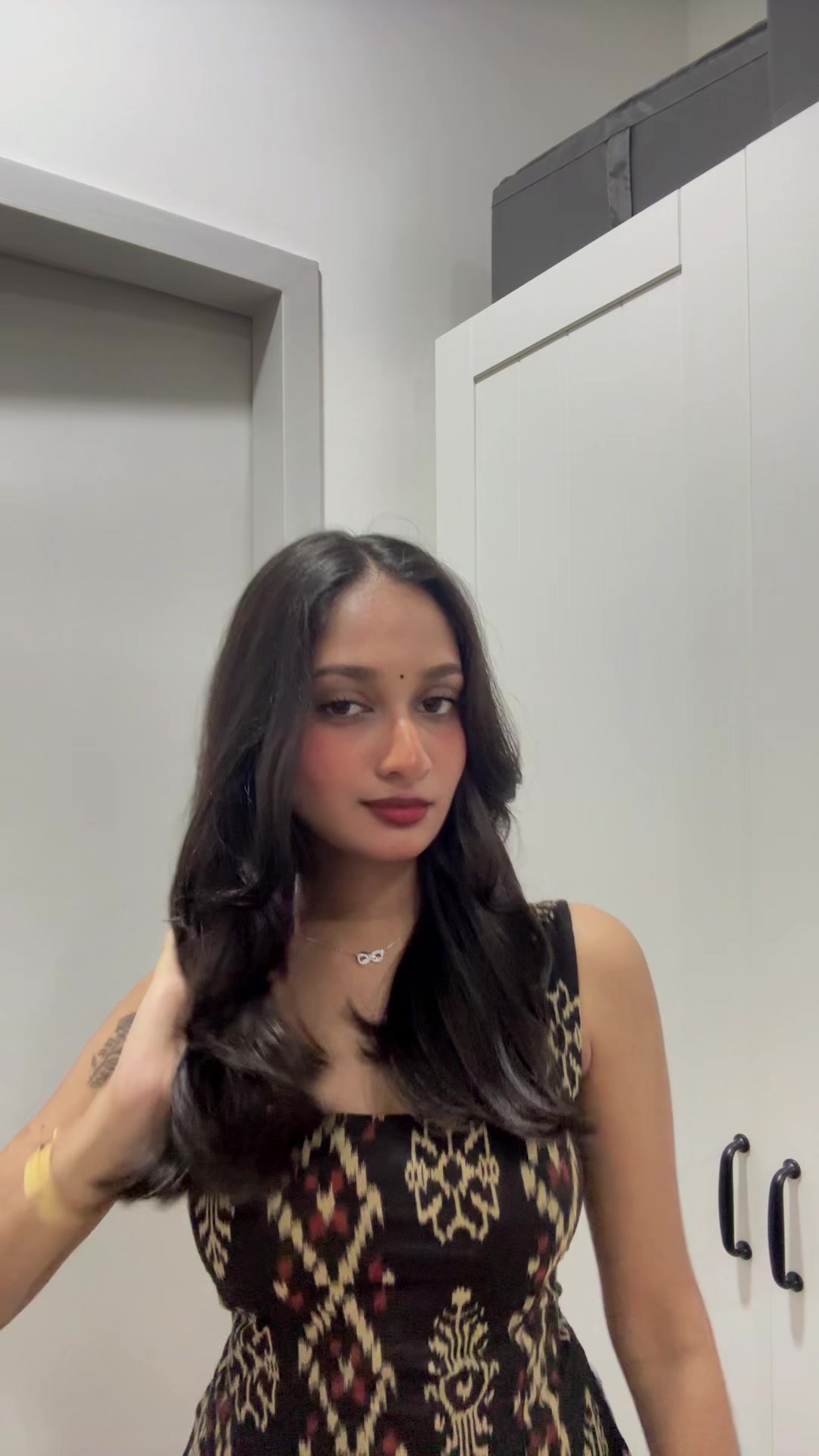 @𝒟𝒽𝒶𝓇𝒾𝓃𝒾 𝒟𝑒𝓋𝒾 👸🏻