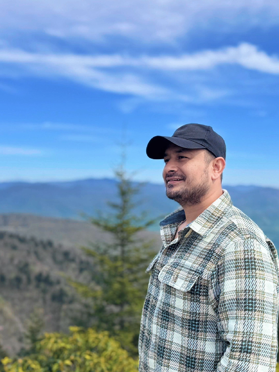 @Shekhar Kc 🇺🇸🇺🇸❤️🥰🇳🇵
