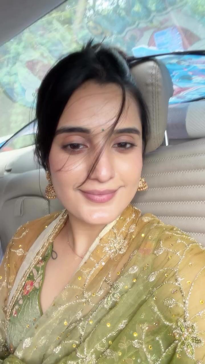 @Ayushi Khurana
