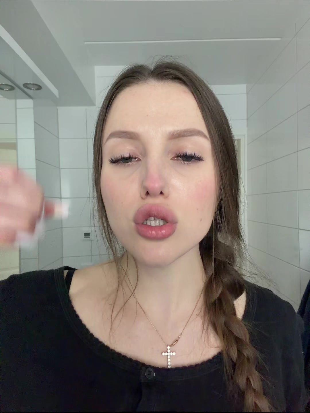 @Полинка🫶🏻