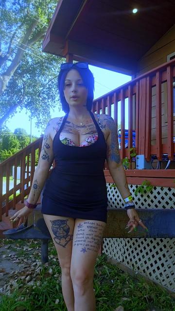 @༺_Poison.Queen_༻🌴