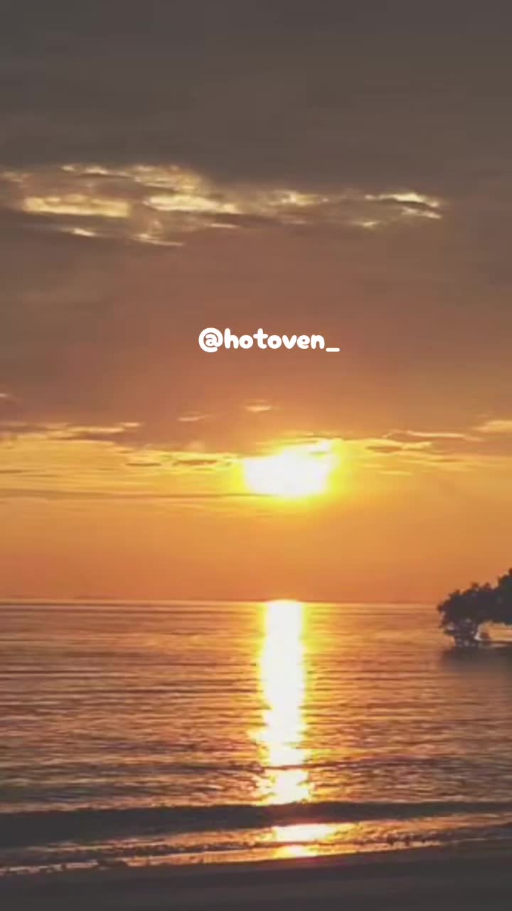 @Hotoven_