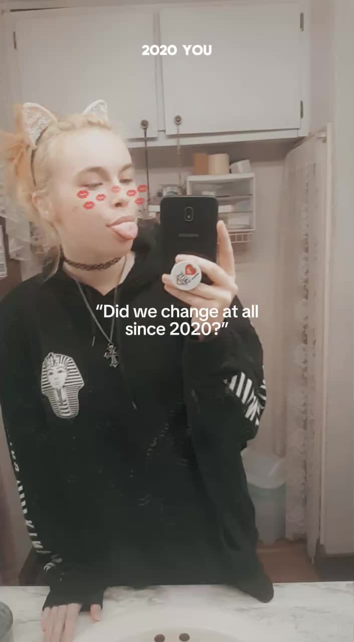@Kia
