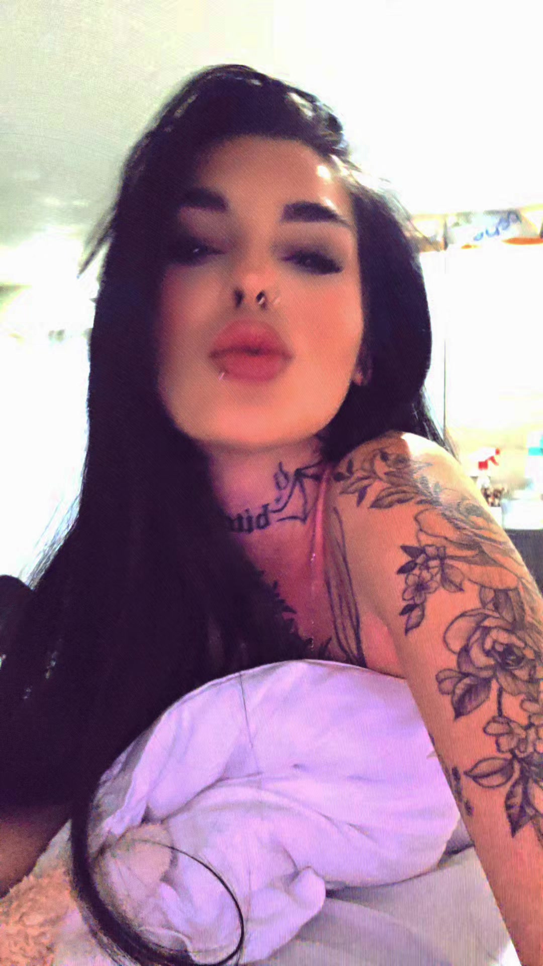 @LILITH😈