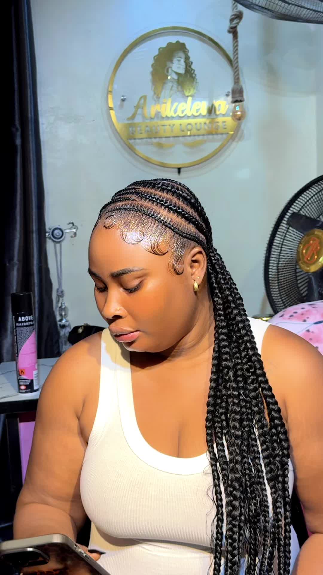 @HAIRSTYLIST IN OYO