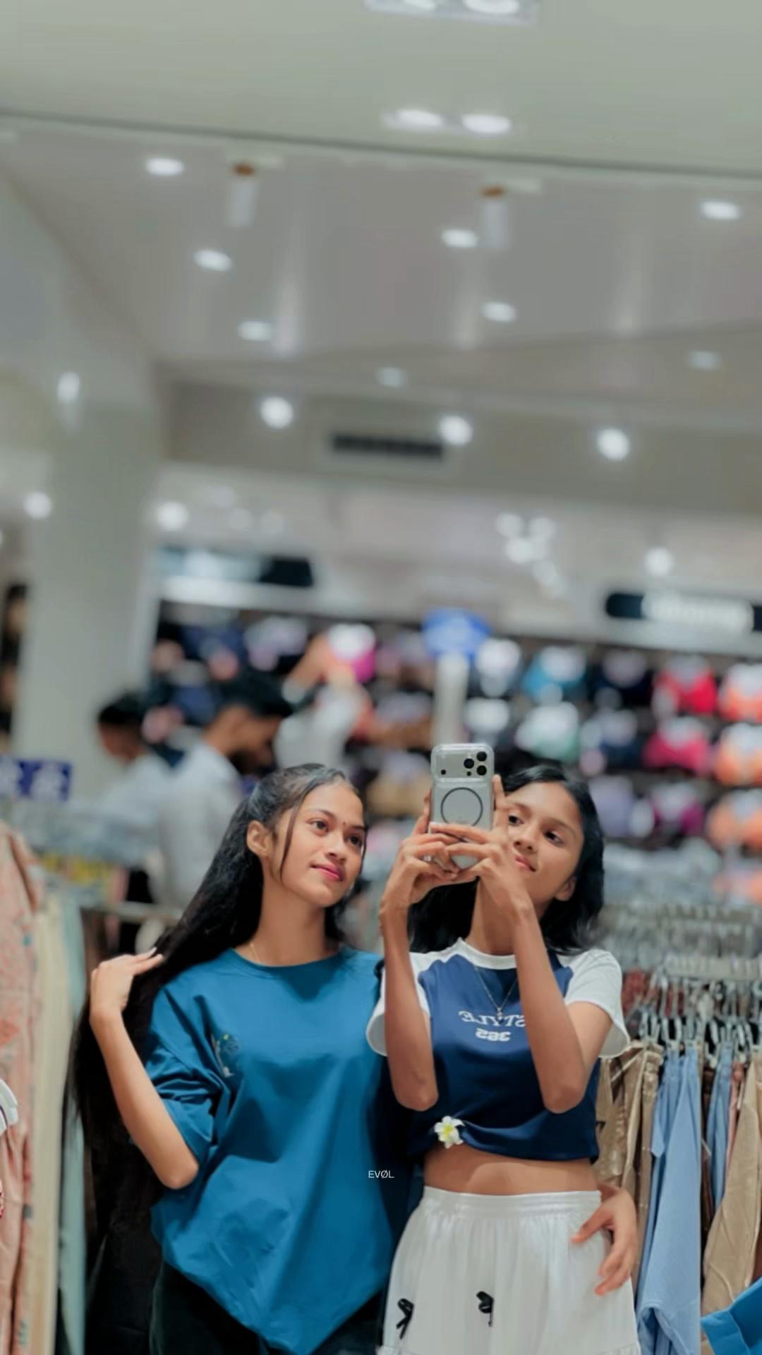@@Malith_N_Nimsara 🖤😗💐