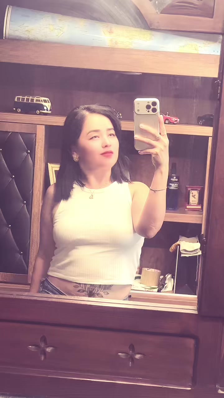 @Елмас