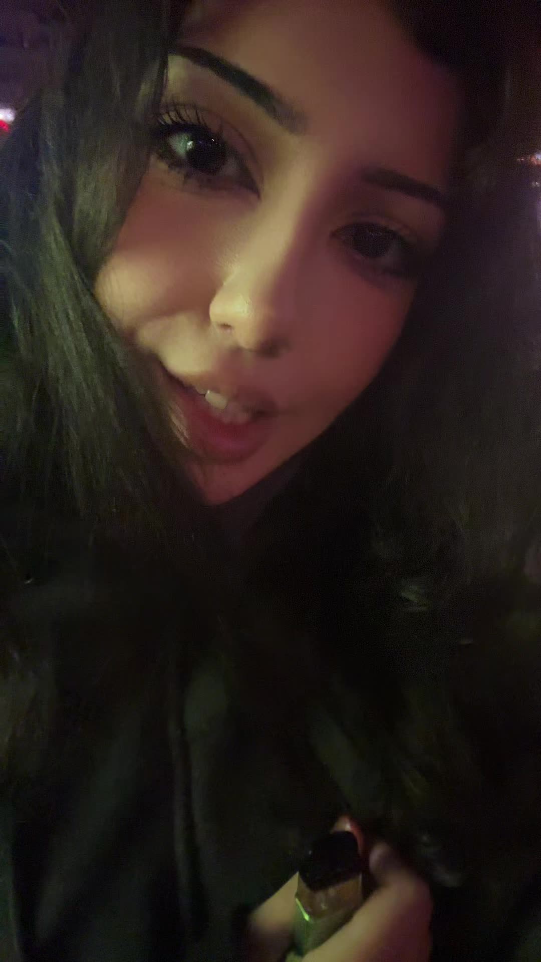 @✱