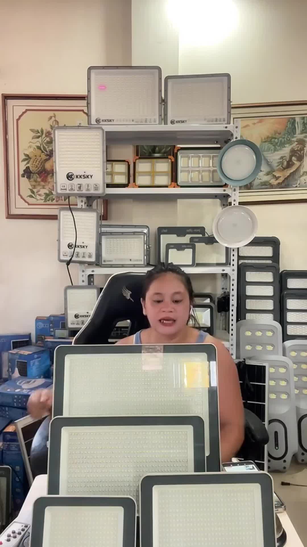 @Xtian