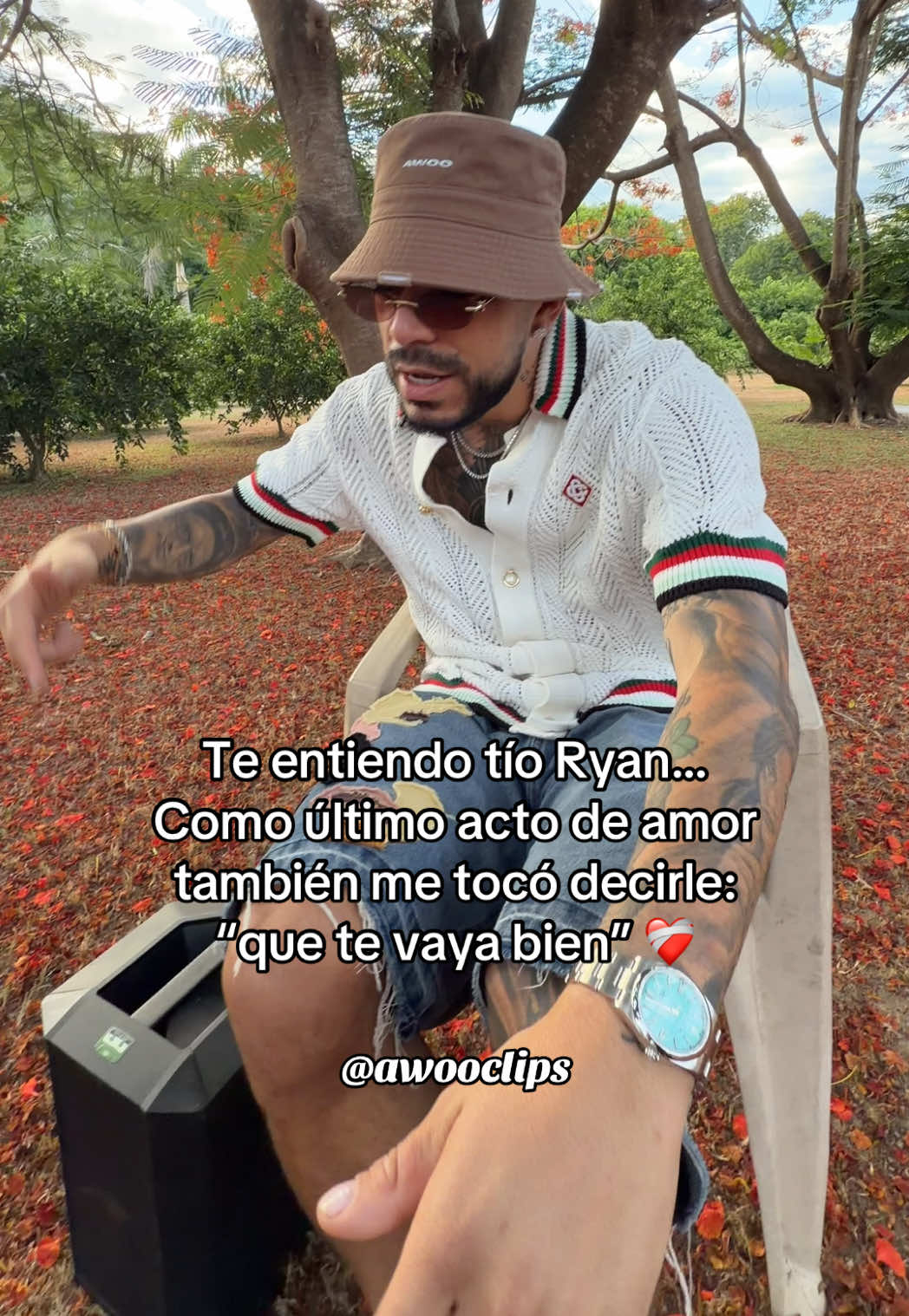 @AWOOCLIPS