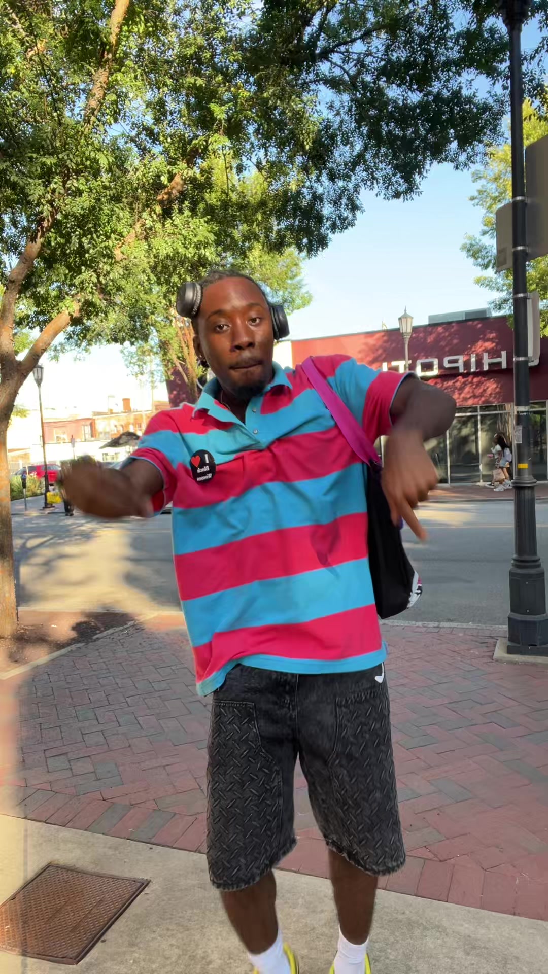 @YOUTUBE: I am sensational
