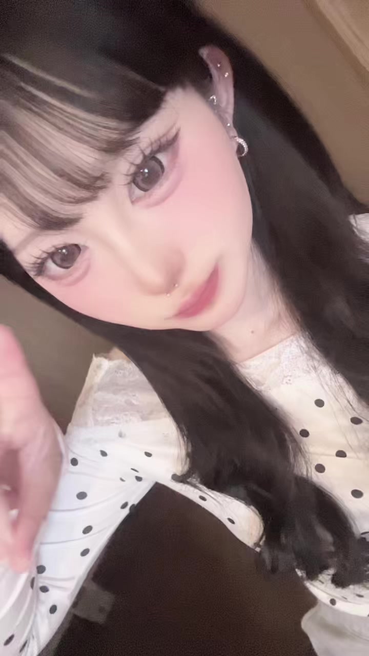 @ア ヤ ノ